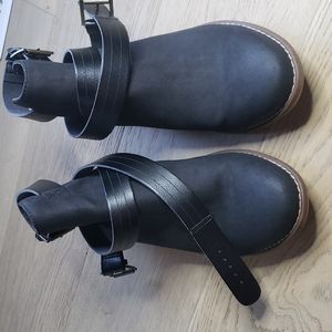 Roxy Prescott Strappy Backless Ankle Boots